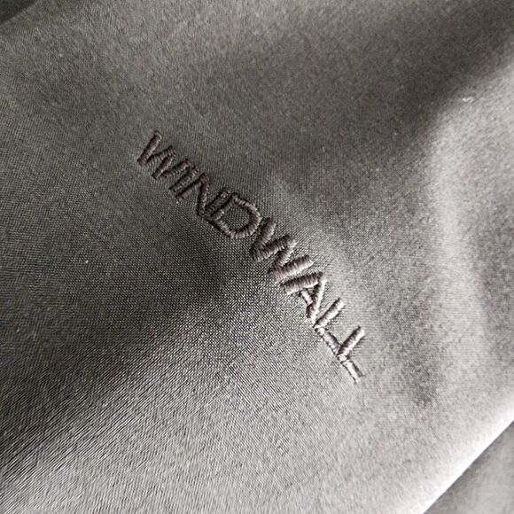 The North Face Men's Dark Black Performance Jacket - Picture 8 of 15